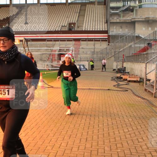08.12.2024 - St. Pauli X-Mass-Run No. 14 Kathrin Stürmer Photography http://msf.ph/oto/7525306 08.12.2024 10:08:28 Ziel 23, 54, 136, 436, 449, 451, 731, 1167, 1183 meine-sportfotos.de