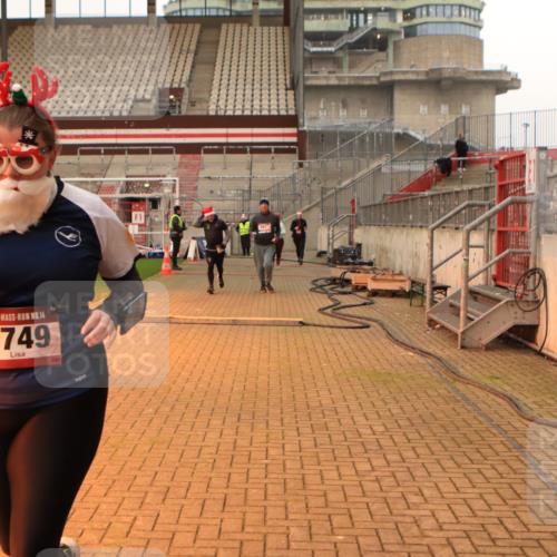08.12.2024 - St. Pauli X-Mass-Run No. 14 Kathrin Stürmer Photography http://msf.ph/oto/7525359 08.12.2024 10:08:58 Ziel 12, 152, 325, 343, 891, 2749, 2752 meine-sportfotos.de