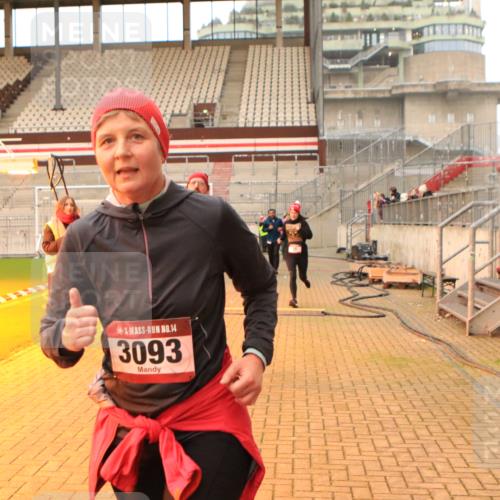 08.12.2024 - St. Pauli X-Mass-Run No. 14 Kathrin Stürmer Photography http://msf.ph/oto/7535006 08.12.2024 10:01:45 Ziel  meine-sportfotos.de