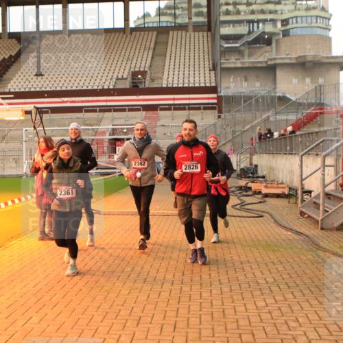 08.12.2024 - St. Pauli X-Mass-Run No. 14 Kathrin Stürmer Photography http://msf.ph/oto/7542924 08.12.2024 10:01:43 Ziel  meine-sportfotos.de