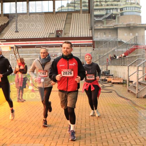 08.12.2024 - St. Pauli X-Mass-Run No. 14 Kathrin Stürmer Photography http://msf.ph/oto/7542928 08.12.2024 10:01:44 Ziel  meine-sportfotos.de