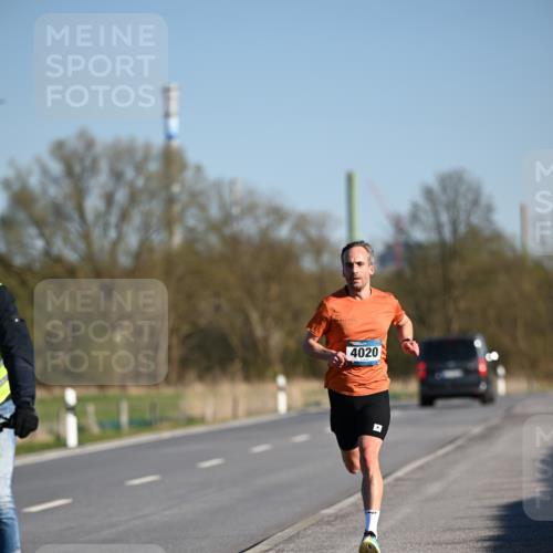 06.04.2025 - 44. Internationalen Wilhelmsburger Insellauf Dr. Thomas Lammeyer http://msf.ph/oto/7549451 06.04.2025 09:16:25 Laufen 4020 meine-sportfotos.de
