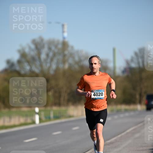06.04.2025 - 44. Internationalen Wilhelmsburger Insellauf Dr. Thomas Lammeyer http://msf.ph/oto/7549461 06.04.2025 09:16:26 Laufen 4020, 62 meine-sportfotos.de