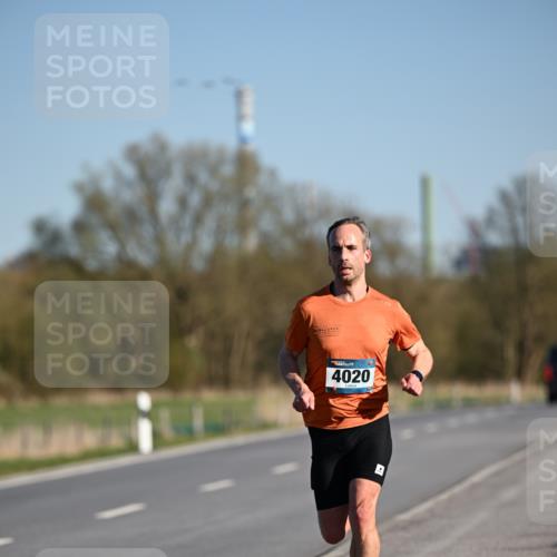 06.04.2025 - 44. Internationalen Wilhelmsburger Insellauf Dr. Thomas Lammeyer http://msf.ph/oto/7549462 06.04.2025 09:16:27 Laufen 4020 meine-sportfotos.de