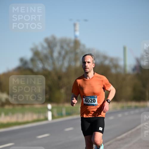 06.04.2025 - 44. Internationalen Wilhelmsburger Insellauf Dr. Thomas Lammeyer http://msf.ph/oto/7549465 06.04.2025 09:16:27 Laufen 4020 meine-sportfotos.de