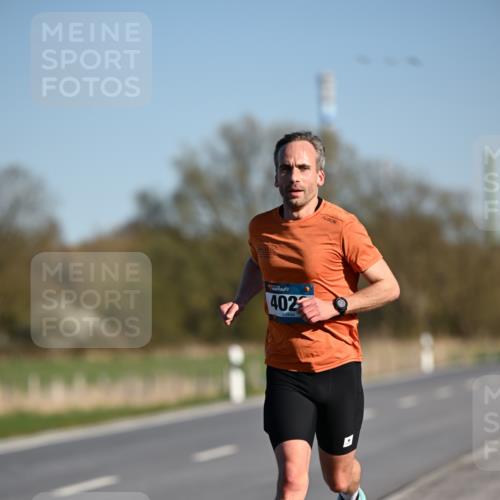 06.04.2025 - 44. Internationalen Wilhelmsburger Insellauf Dr. Thomas Lammeyer http://msf.ph/oto/7549469 06.04.2025 09:16:27 Laufen 402 meine-sportfotos.de