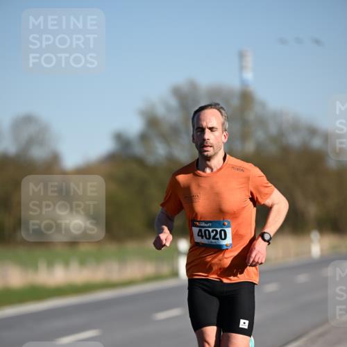 06.04.2025 - 44. Internationalen Wilhelmsburger Insellauf Dr. Thomas Lammeyer http://msf.ph/oto/7549470 06.04.2025 09:16:28 Laufen 4020 meine-sportfotos.de