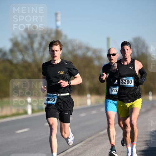 06.04.2025 - 44. Internationalen Wilhelmsburger Insellauf Dr. Thomas Lammeyer http://msf.ph/oto/7549522 06.04.2025 09:17:23 Laufen 4619, 512, 3260 meine-sportfotos.de