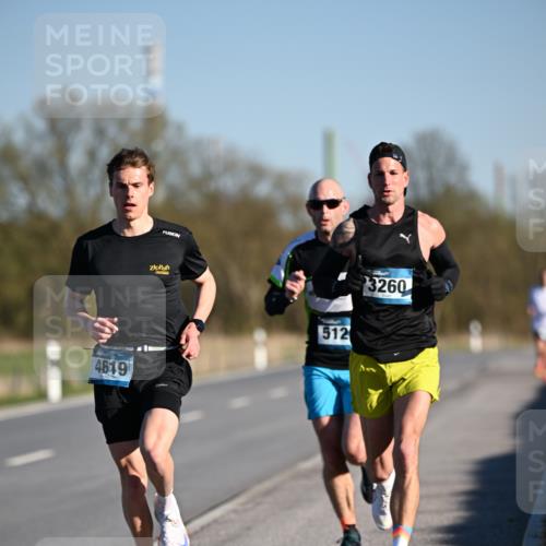 06.04.2025 - 44. Internationalen Wilhelmsburger Insellauf Dr. Thomas Lammeyer http://msf.ph/oto/7549523 06.04.2025 09:17:23 Laufen 4619, 512, 3260 meine-sportfotos.de