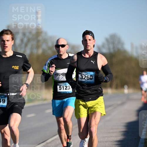 06.04.2025 - 44. Internationalen Wilhelmsburger Insellauf Dr. Thomas Lammeyer http://msf.ph/oto/7549527 06.04.2025 09:17:23 Laufen 19, 5123, 3260 meine-sportfotos.de