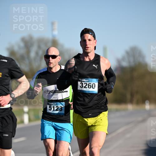06.04.2025 - 44. Internationalen Wilhelmsburger Insellauf Dr. Thomas Lammeyer http://msf.ph/oto/7549531 06.04.2025 09:17:24 Laufen 5123, 3260 meine-sportfotos.de
