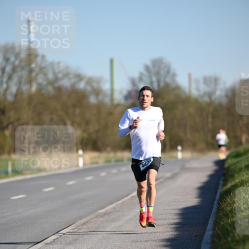 06.04.2025 - 44. Internationalen Wilhelmsburger Insellauf Dr. Thomas Lammeyer http://msf.ph/oto/7549542 06.04.2025 09:17:33 Laufen 4425 meine-sportfotos.de