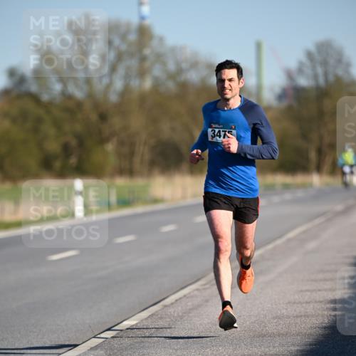 06.04.2025 - 44. Internationalen Wilhelmsburger Insellauf Dr. Thomas Lammeyer http://msf.ph/oto/7549655 06.04.2025 09:18:39 Laufen 3475 meine-sportfotos.de
