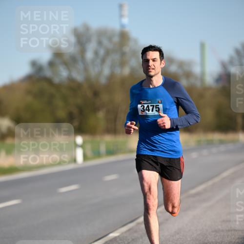 06.04.2025 - 44. Internationalen Wilhelmsburger Insellauf Dr. Thomas Lammeyer http://msf.ph/oto/7549661 06.04.2025 09:18:40 Laufen 3, 3475 meine-sportfotos.de