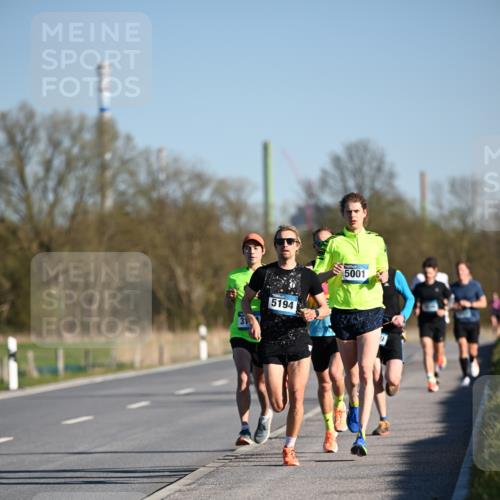 06.04.2025 - 44. Internationalen Wilhelmsburger Insellauf Dr. Thomas Lammeyer http://msf.ph/oto/7549677 06.04.2025 09:18:56 Laufen 31, 5194, 5001 meine-sportfotos.de