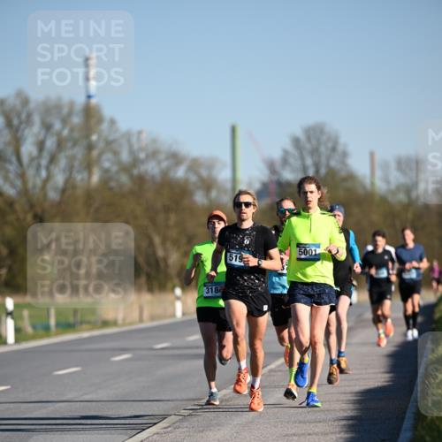 06.04.2025 - 44. Internationalen Wilhelmsburger Insellauf Dr. Thomas Lammeyer http://msf.ph/oto/7549678 06.04.2025 09:18:56 Laufen 318, 519, 5001 meine-sportfotos.de
