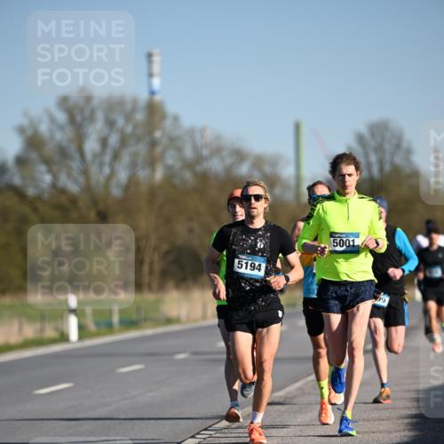06.04.2025 - 44. Internationalen Wilhelmsburger Insellauf Dr. Thomas Lammeyer http://msf.ph/oto/7549683 06.04.2025 09:18:57 Laufen 5194, 5001, 29 meine-sportfotos.de
