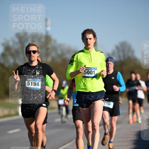 06.04.2025 - 44. Internationalen Wilhelmsburger Insellauf Dr. Thomas Lammeyer http://msf.ph/oto/7549696 06.04.2025 09:18:59 Laufen 5194, 5001 meine-sportfotos.de