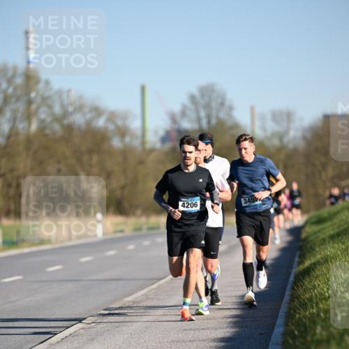 06.04.2025 - 44. Internationalen Wilhelmsburger Insellauf Dr. Thomas Lammeyer http://msf.ph/oto/7549718 06.04.2025 09:19:03 Laufen 4206, 345 meine-sportfotos.de