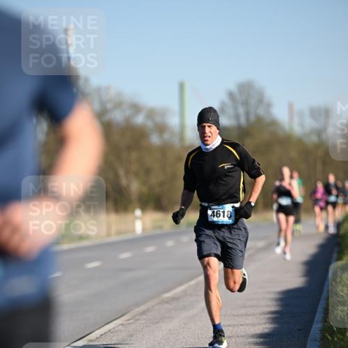 06.04.2025 - 44. Internationalen Wilhelmsburger Insellauf Dr. Thomas Lammeyer http://msf.ph/oto/7549751 06.04.2025 09:19:10 Laufen 4618 meine-sportfotos.de