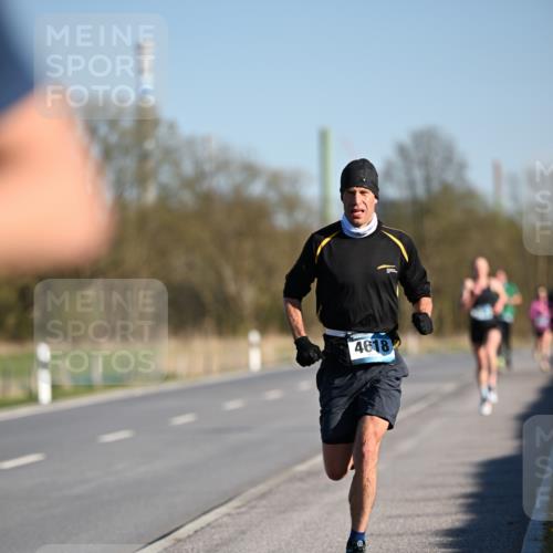 06.04.2025 - 44. Internationalen Wilhelmsburger Insellauf Dr. Thomas Lammeyer http://msf.ph/oto/7549754 06.04.2025 09:19:10 Laufen 4618 meine-sportfotos.de