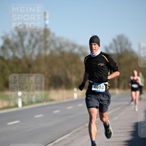 06.04.2025 - 44. Internationalen Wilhelmsburger Insellauf Dr. Thomas Lammeyer http://msf.ph/oto/7549756 06.04.2025 09:19:10 Laufen 4618 meine-sportfotos.de