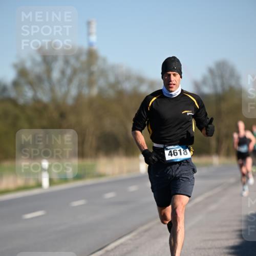 06.04.2025 - 44. Internationalen Wilhelmsburger Insellauf Dr. Thomas Lammeyer http://msf.ph/oto/7549759 06.04.2025 09:19:11 Laufen 4618 meine-sportfotos.de