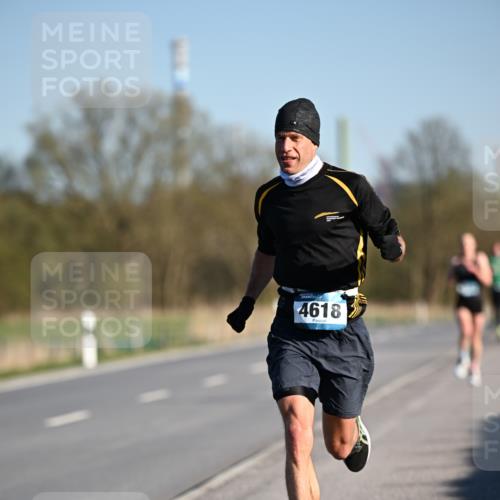 06.04.2025 - 44. Internationalen Wilhelmsburger Insellauf Dr. Thomas Lammeyer http://msf.ph/oto/7549762 06.04.2025 09:19:11 Laufen 4618 meine-sportfotos.de