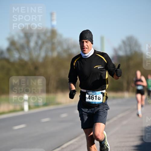 06.04.2025 - 44. Internationalen Wilhelmsburger Insellauf Dr. Thomas Lammeyer http://msf.ph/oto/7549763 06.04.2025 09:19:11 Laufen 4618 meine-sportfotos.de