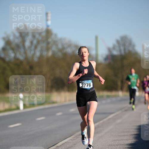 06.04.2025 - 44. Internationalen Wilhelmsburger Insellauf Dr. Thomas Lammeyer http://msf.ph/oto/7549773 06.04.2025 09:19:18 Laufen 3776 meine-sportfotos.de