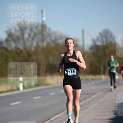 06.04.2025 - 44. Internationalen Wilhelmsburger Insellauf Dr. Thomas Lammeyer http://msf.ph/oto/7549775 06.04.2025 09:19:18 Laufen 3776 meine-sportfotos.de