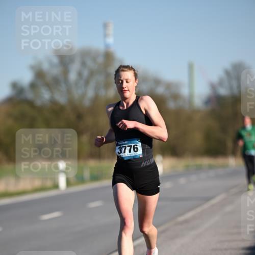 06.04.2025 - 44. Internationalen Wilhelmsburger Insellauf Dr. Thomas Lammeyer http://msf.ph/oto/7549781 06.04.2025 09:19:19 Laufen 3776 meine-sportfotos.de