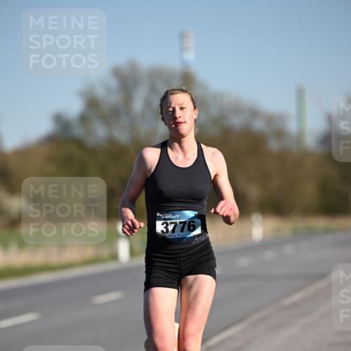 06.04.2025 - 44. Internationalen Wilhelmsburger Insellauf Dr. Thomas Lammeyer http://msf.ph/oto/7549785 06.04.2025 09:19:20 Laufen 0, 3776 meine-sportfotos.de