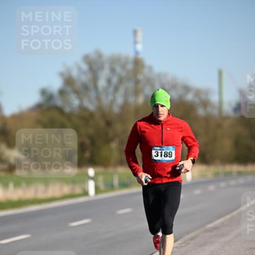 06.04.2025 - 44. Internationalen Wilhelmsburger Insellauf Dr. Thomas Lammeyer http://msf.ph/oto/7549874 06.04.2025 09:19:46 Laufen 3189 meine-sportfotos.de