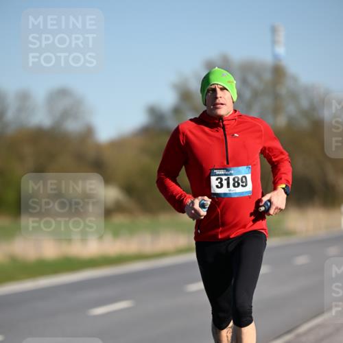 06.04.2025 - 44. Internationalen Wilhelmsburger Insellauf Dr. Thomas Lammeyer http://msf.ph/oto/7549883 06.04.2025 09:19:48 Laufen 3189 meine-sportfotos.de