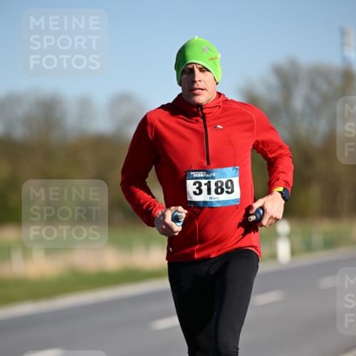 06.04.2025 - 44. Internationalen Wilhelmsburger Insellauf Dr. Thomas Lammeyer http://msf.ph/oto/7549888 06.04.2025 09:19:48 Laufen 3189 meine-sportfotos.de