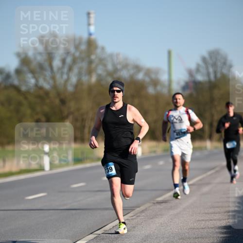 06.04.2025 - 44. Internationalen Wilhelmsburger Insellauf Dr. Thomas Lammeyer http://msf.ph/oto/7549890 06.04.2025 09:20:00 Laufen 139 meine-sportfotos.de