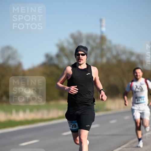 06.04.2025 - 44. Internationalen Wilhelmsburger Insellauf Dr. Thomas Lammeyer http://msf.ph/oto/7549902 06.04.2025 09:20:02 Laufen 739 meine-sportfotos.de