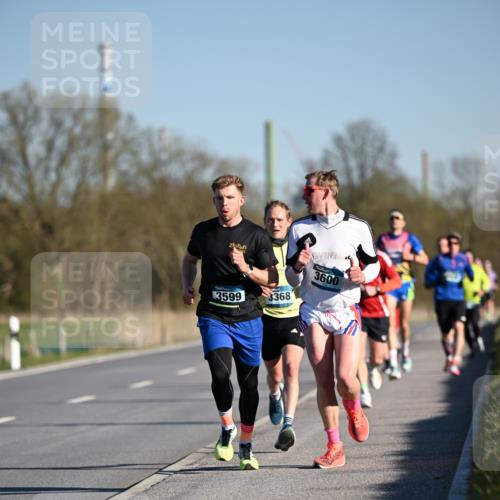 06.04.2025 - 44. Internationalen Wilhelmsburger Insellauf Dr. Thomas Lammeyer http://msf.ph/oto/7549968 06.04.2025 09:20:17 Laufen  meine-sportfotos.de