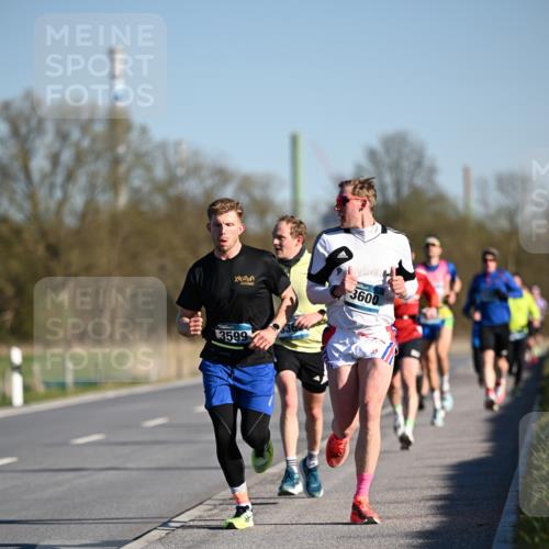 06.04.2025 - 44. Internationalen Wilhelmsburger Insellauf Dr. Thomas Lammeyer http://msf.ph/oto/7549970 06.04.2025 09:20:18 Laufen 3600, 3599 meine-sportfotos.de