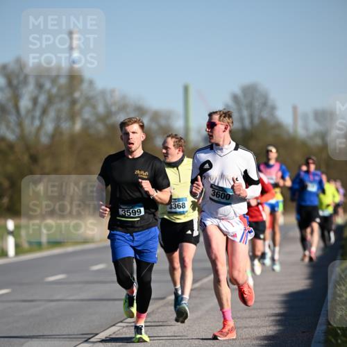 06.04.2025 - 44. Internationalen Wilhelmsburger Insellauf Dr. Thomas Lammeyer http://msf.ph/oto/7549971 06.04.2025 09:20:18 Laufen  meine-sportfotos.de