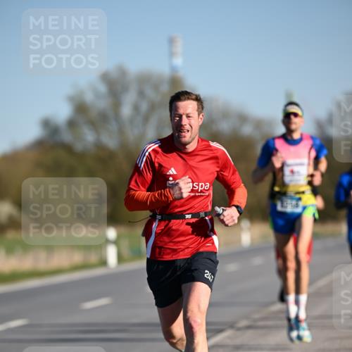 06.04.2025 - 44. Internationalen Wilhelmsburger Insellauf Dr. Thomas Lammeyer http://msf.ph/oto/7549998 06.04.2025 09:20:24 Laufen 247 meine-sportfotos.de