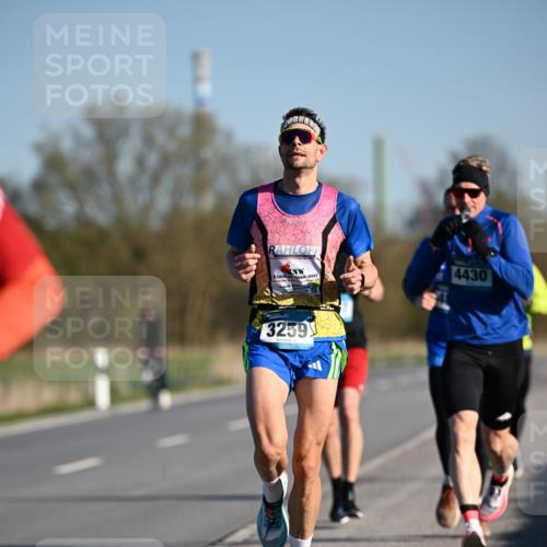 06.04.2025 - 44. Internationalen Wilhelmsburger Insellauf Dr. Thomas Lammeyer http://msf.ph/oto/7550005 06.04.2025 09:20:26 Laufen 3259, 4430 meine-sportfotos.de