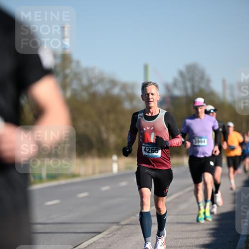 06.04.2025 - 44. Internationalen Wilhelmsburger Insellauf Dr. Thomas Lammeyer http://msf.ph/oto/7550060 06.04.2025 09:20:43 Laufen 4265 meine-sportfotos.de
