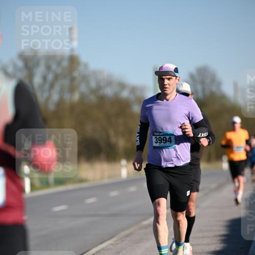 06.04.2025 - 44. Internationalen Wilhelmsburger Insellauf Dr. Thomas Lammeyer http://msf.ph/oto/7550079 06.04.2025 09:20:46 Laufen 3994 meine-sportfotos.de