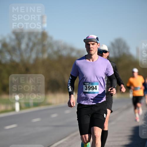 06.04.2025 - 44. Internationalen Wilhelmsburger Insellauf Dr. Thomas Lammeyer http://msf.ph/oto/7550083 06.04.2025 09:20:47 Laufen 3994 meine-sportfotos.de