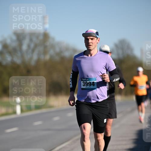 06.04.2025 - 44. Internationalen Wilhelmsburger Insellauf Dr. Thomas Lammeyer http://msf.ph/oto/7550084 06.04.2025 09:20:47 Laufen 3994 meine-sportfotos.de