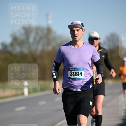 06.04.2025 - 44. Internationalen Wilhelmsburger Insellauf Dr. Thomas Lammeyer http://msf.ph/oto/7550088 06.04.2025 09:20:47 Laufen 3994 meine-sportfotos.de