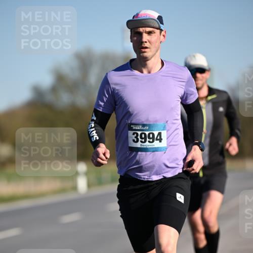 06.04.2025 - 44. Internationalen Wilhelmsburger Insellauf Dr. Thomas Lammeyer http://msf.ph/oto/7550092 06.04.2025 09:20:48 Laufen 3994 meine-sportfotos.de