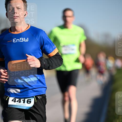 06.04.2025 - 44. Internationalen Wilhelmsburger Insellauf Dr. Thomas Lammeyer http://msf.ph/oto/7550189 06.04.2025 09:21:13 Laufen 4416 meine-sportfotos.de